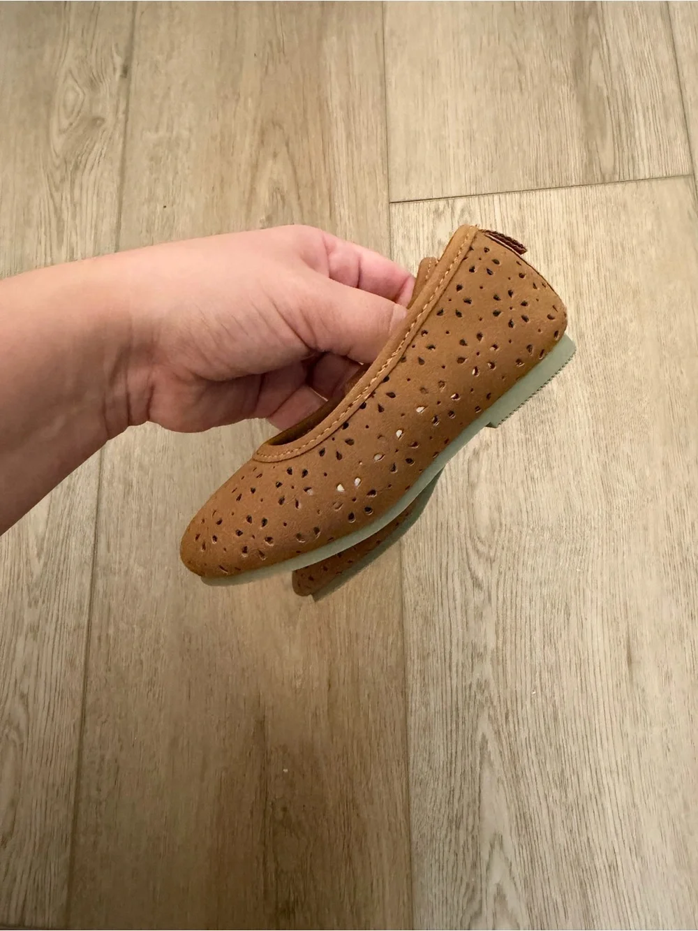Baby/Toddler Carter's Girls Tan Perforated Mary Jane Flats size 5